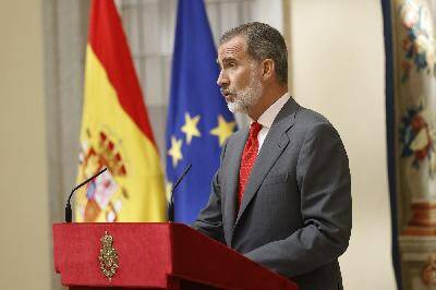 Педро Санчес - Карлос I (I) - король Хуан - Законы Испании: Испанский премьер-министр выступил за отмену королевской неприкосновенности - abcspain.ru - Испания