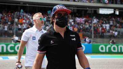 Fernando Alonso - Fernando Alonso se incendia contra la FIA en pleno GP de EE UU - allspain.info