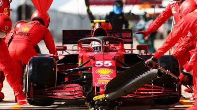 El tiempo que ha perdido Sainz por errores en el pit-stop de Ferrari - allspain.info