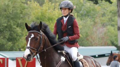La amazona Elena Legarra muere por la coz de un caballo - allspain.info