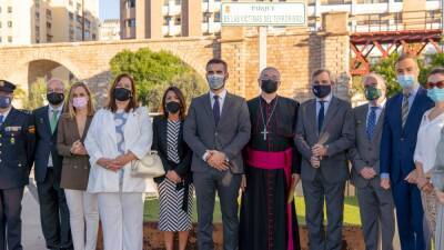 Almería homenajea a las víctimas del terrorismo en un acto con guardias civiles y más de 40 alcaldes - allspain.info