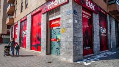 Ceuta prohíbe las casas de apuestas a menos de 100 metros de colegios - allspain.info