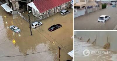 Наводнение в Испании: затоплены дороги и дома - видео потопа - obozrevatel.com - Испания - Торревьеха