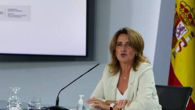 El Gobierno - Teresa Ribera - Ribera limita el ‘hachazo’ a las eléctricas a las que no ofrezcan un precio fijo a la industria - allspain.info