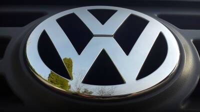 Volkswagen registra un beneficio de 10.865 millones hasta septiembre pero recorta previsiones de venta - allspain.info
