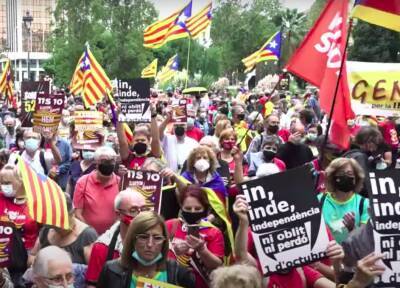 Лаура Боррас - Каталонские активисты снова вышли на улицы Барселоны - noticia.ru - Мадрид