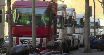 Водители грузовиков парализовали движение в Мадриде - noticia.ru - Испания - Мадрид