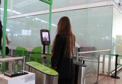 В аэропорту Барселоны тестируется метод регистрации пассажиров по распознаванию лиц - catalunya.ru - Испания