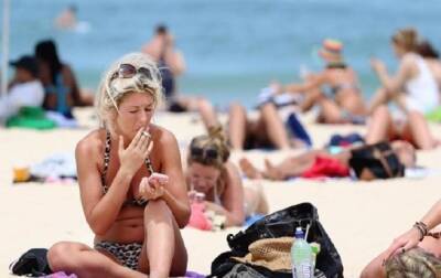 В Испании ввели запрет на курение на пляжах - korrespondent.net - Украина - Испания