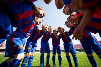 Испанская Ла Лига может открыть футбольные школы в России - studybarcelona.su - Россия - Испания - Ла