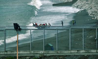 El Mundo - В Испании растёт число мигрантов - allspain.info - Испания - Марокко - Сеут