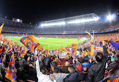 В Испании болельщикам разрешили посещать футбольные матчи - catalunya.ru - Испания
