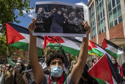 Тысячи людей вышли на протесты в Мадриде в поддержку палестинцев - unn.com.ua - Украина - Испания - Мадрид - Израиль - Киев - Палестина - Иерусалим