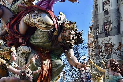 Праздники в Испании: Фестиваль Лас-Фальяс в Валенсии может состояться в сентябре - abcspain.ru - Испания