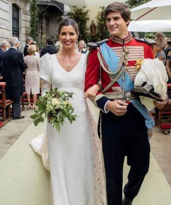 Платье невесты, расшитое золотом, на королевской свадьбе самого завидного жениха Испании - skuke.net - Испания - Мадрид