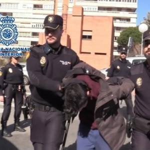 В Испании мужчина убил и съел свою мать. Фото - reporter-ua.com - Испания - Мадрид