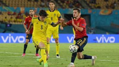Сборная Испании побила рекорд чемпионата Европы после сенсационной мировой со Швецией - novostiua.news - Украина - Испания - Швеция