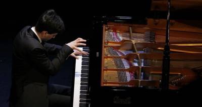 Музыкант Сандро Гегечкори победил в конкурсе Марии Канальс в Барселоне - sputnik-georgia.ru - Испания - Португалия - Грузия - Китай - Тбилиси