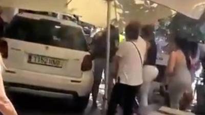 Вести. Дежурная часть. В Испании автомобилист врезался в кафе - vesti.ru - Испания