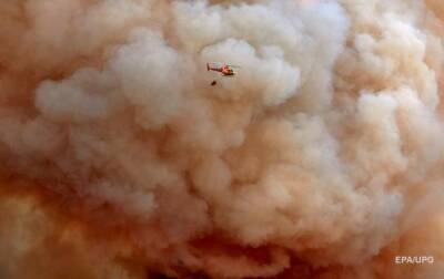Лесные пожары вспыхнули в трех регионах Испании - korrespondent.net - Украина - Испания - населенный пункт Льетор - Вильяррас