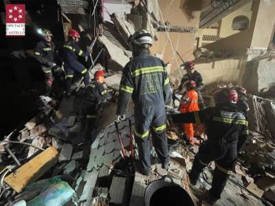 El Periodico - В Испании рухнул трехэтажный жилой дом - unn.com.ua - Украина - Испания - Киев