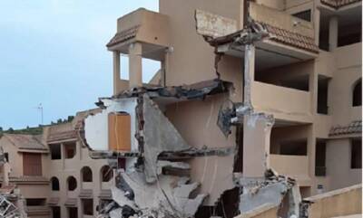 В Испании обрушился трехэтажный жилой дом, под завалами погиб подросток - novostiua.news - Украина - Испания