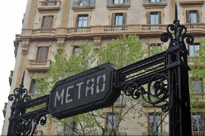 Билеты на метро в Барселоне: какой выбрать - Барселона ТМ - barcelonatm.ru - Саград
