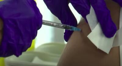 Более 300 человек умерли в Испании после вакцины от коронавируса - noticia.ru - Испания