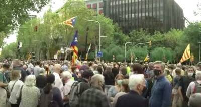 El Pais - В Барселоне проходят протесты из-за задержания Карлеса Пучдемона - noticia.ru - Италия