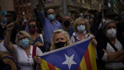 Карлес Пучдемон - В Каталонии начались акции в поддержку Пучдемона - russian.rt.com - Италия - Испания