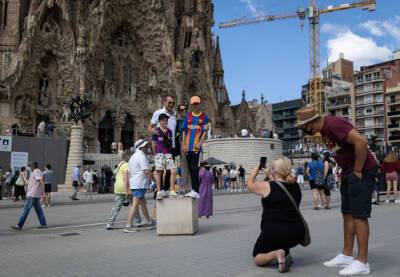 Барселона закрыла летний сезон с 1.9 миллионами туристов - catalunya.ru - Испания - Каталония - Барселоны