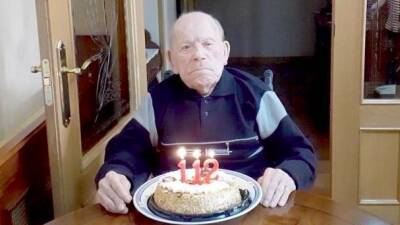 В возрасте 112 лет умер самый старый мужчина в мире - noticia.ru