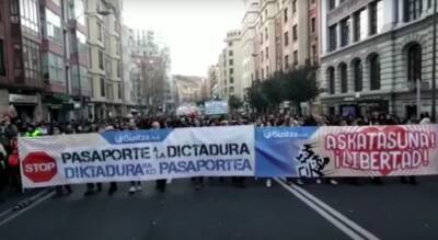 В Бильбао прошла акция протеста против ковид-паспортов - noticia.ru