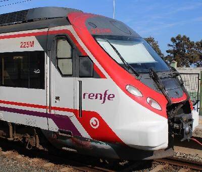 Мария Хесус Монтеро - Правительство продолжит субсидировать проездные на поезда в Испании - abcspain.ru - Испания