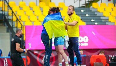Украина выиграла три «бронзы» чемпионата мира U23 по женской борьбе - ukrinform.ru - Украина - Испания