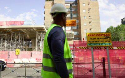 Налоговики: средняя годовая зарплата в Испании превысила 28 тысяч евро - noticia.ru - Испания
