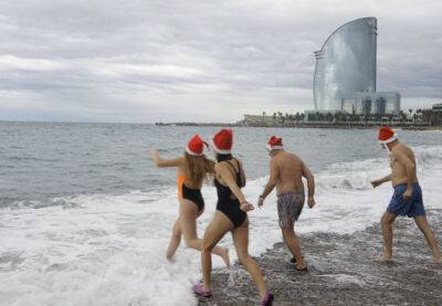 В Барселоне новый год встретят традиционным купанием в море - catalunya.ru - Испания - Барселоны