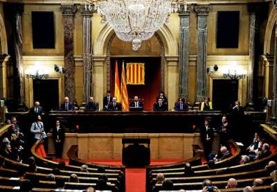 В СМИ опубликовали зарплатные листы депутатов парламента Каталонии - catalunya.ru - Испания