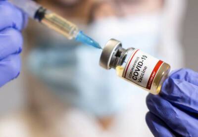 В Испании вакцинировать четвертой «бустерной» дозой будет обязательна только для некоторых категорий пациентов - catalunya.ru - Испания