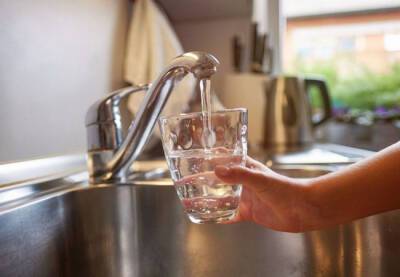 В испанских заведениях общепита воду из-под крана будут раздавать бесплатно - catalunya.ru - Испания