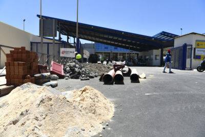 Las obras de la frontera del Tarajal continuaban unas horas antes de la apertura en Ceuta - allspain.info - county El Paso