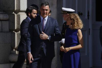 Pablo Iglesias - El Gobierno de coalición premia al emir de Catar que Podemos criticaba - allspain.info