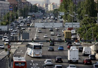 За въезд в Барселону на личном транспорте придется заплатить 4 евро - catalunya.ru - Испания