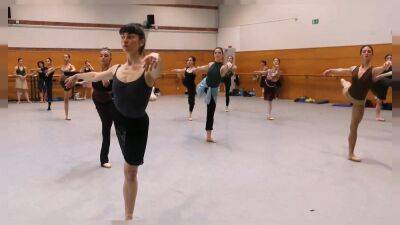 Украинские танцоры на балетной сцене Испании - ru.euronews.com - Украина - Испания - Мадрид - Марласк - Киев