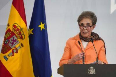 Margarita Robles - La comparecencia de Margarita Robles en el Congreso, en directo | “Me siento orgullosa de los 3.000 hombres y mujeres del CNI” - allspain.info - city Madrid