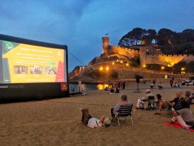 Кинопоказы на пляже вернутся в Барселону - espanarusa.com - Испания - Барселоны