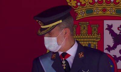 Педро Санчес - Карлос I (I) - Europa Press - Королю Испании пока не грозит лишение неприкосновенности - noticia.ru - Испания