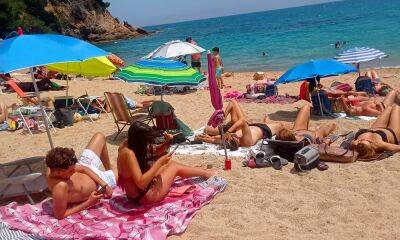 Каждый третий испанец не может позволить себе отправиться в отпуск - allspain.info - Испания