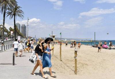 Испания вводит новые ковидные ограничения для туристов - catalunya.ru - Испания