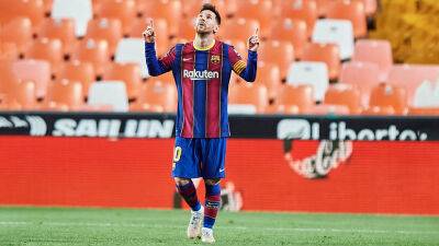 Sport.es: Хави просит руководство «Барселоны» подписать контракт с Месси - russian.rt.com - Испания - Франция - Аргентина